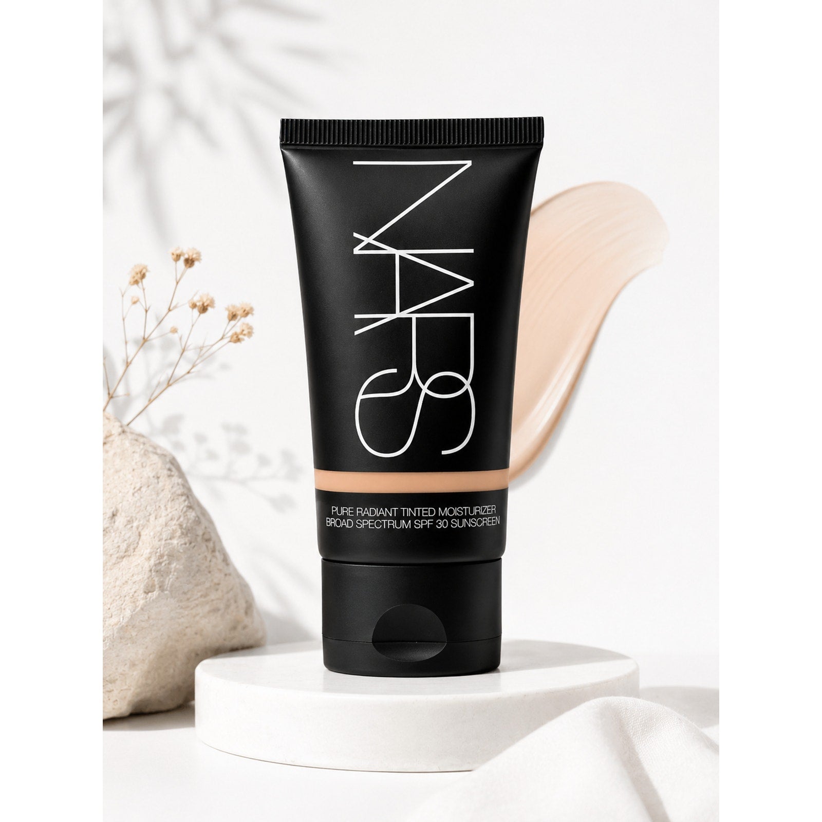 NARS Pure Radiant Tinted Moisturizer Broad Spectrum SPF 30 - Light 3 - New